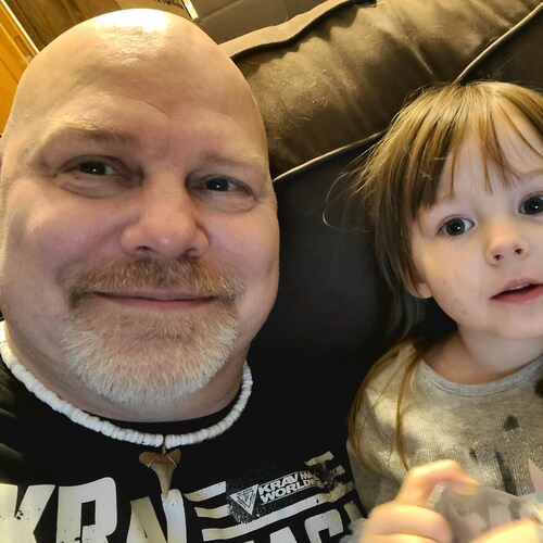 Techie, investor, papa, father, son, brother, uncle, and cousin.

https://instabio.cc/rogerbritten