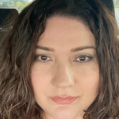 🇺🇸 Patriot 🇺🇸 God, family, freedom. Lover of red wine, reading, thunderstorms and German Shepherds. Mom to 2 great k...