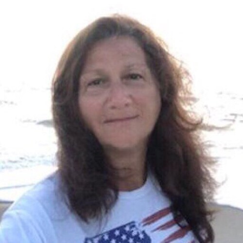 Retired American conservative, God Loving 🙏. ❤️🇺🇸❤️ Donald J. Trump is my President! ❤️🇺🇸❤️ Land of the FREE! Constitution, Declaration of Independence!