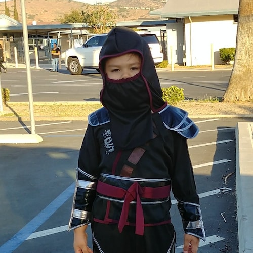 A American First, A Patriot for United States, I Believe in God and always will
Don't Do Digital coin at all