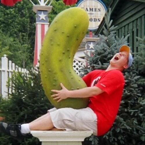 USN Vet, Constitutional Conservative, Son/Brother/Dad/Uncle/Boyfriend to my best friend.
I'll argue with you about anyth...