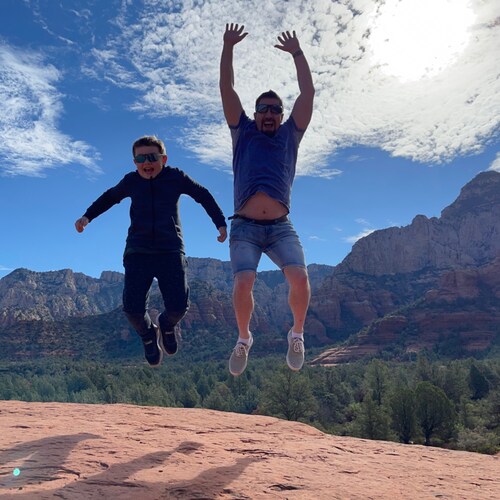 Student and follower of Jesus, love U.S. founding ideals, full of curiosity, fun, eclectic, active.