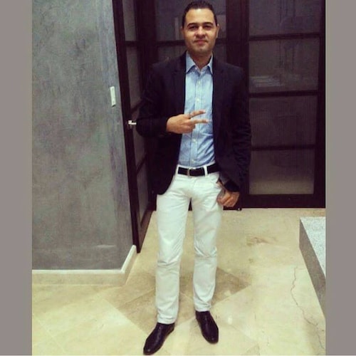 En el 1er mes no se admite un bajito a boca ni de otra índole, a los 6 meses se admite un solo bajo ...