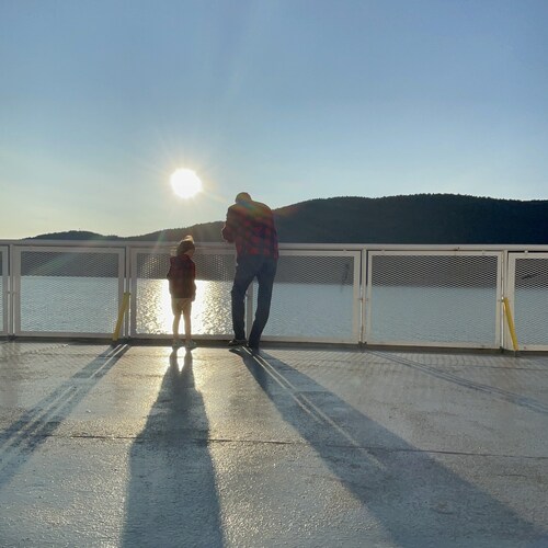 Writer, Journalist, Researcher. Real news. @LRevicm on Twitter