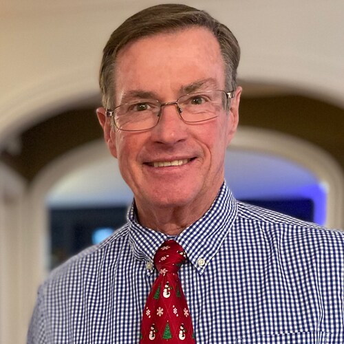 #Reagan conservative! 3 daughters, son of a #Sailor-#KoreanWar #pilot #boater #KentuckyWildcats, #ClevelandBrowns, #HonorFlight #Jeep #Catholic #CancerSucks