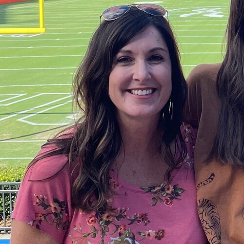 Firefighter Wife, mom of 3–God, family & freedom