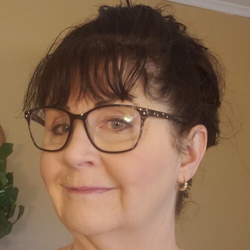 Patriot, Christian, mom of 8 with background in medicine and social work. Hobbies: smirking at stupid, watching the world burn, waiting for the water brigade.