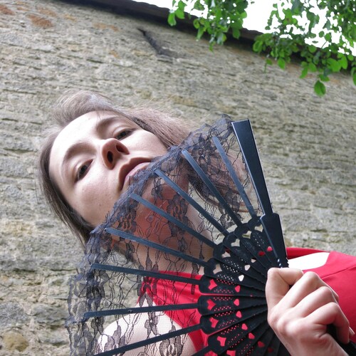 "Willst du den wahren Charakter eines Menschen erkennen, dann gib ihm Macht." (Abraham Lincoln)