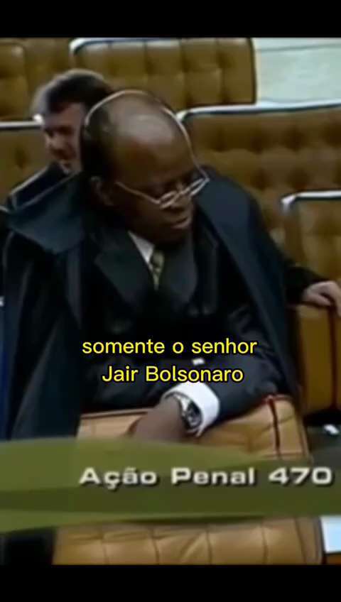 “Abjeto” é roubar a educação, a saúde, a segurança e a esperança do povo brasileiro.
Joaquim Barbosa...