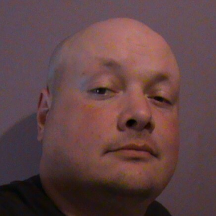 I'm an ex-hospital porter, conspiracy theorist and free speech extremist.