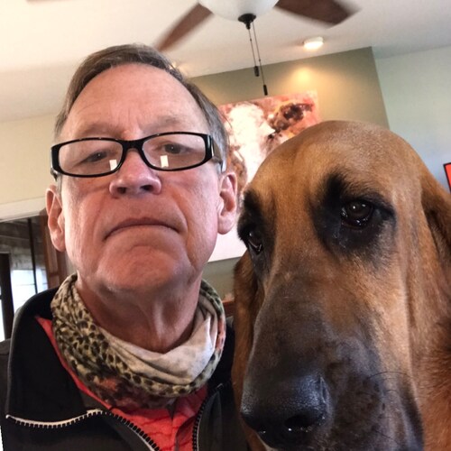 Conservative, husband and father.   Love pickleball, hiking, and fossil fuels.