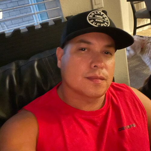 Retired Navy. Single Dad. Love me some Red, White and Blue 🇺🇸