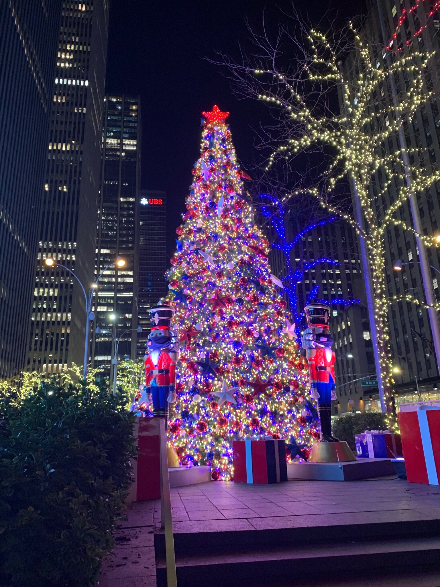 Lucky I got to see the Fox News Christmas Tree before some wacko decided to burn it down. 