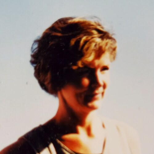 Independent (former Republican) Trump supporter, volunteering where it matters!

I don't respond to DM's so don't bother...