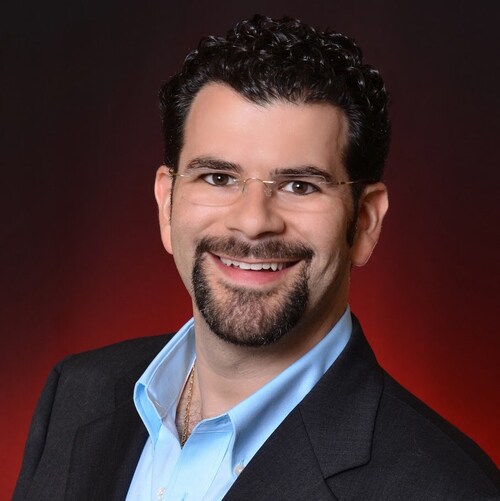 Austin, TX Realtor. Jewish, Gay, Conservative/Libertarian, Dog Lover, Coffee Roasting, Home Chef.