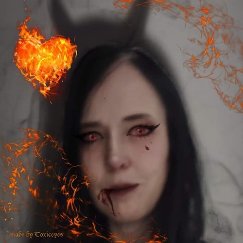 A Baptist daughter thrown from the tree. Crude, rude, cunty & tattooed 🖤☠ Guns & 'Murica 🇺🇲 Metal & Kitties 😸