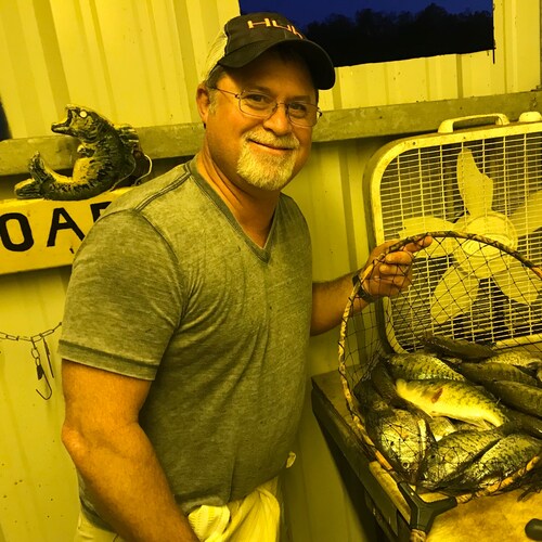 Conservative, fisherman and part time pit master-practice a little medicine on the side. Just say no to big Government.