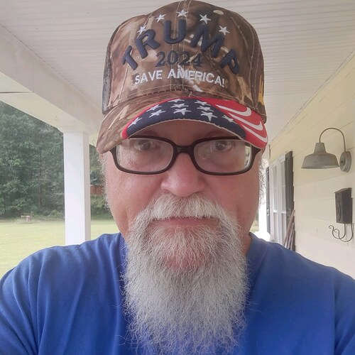 God first, the Constitution, the Second Amendment 🇺🇸 Forrest Gump in real life. Thank You Jesus Amen 🙏