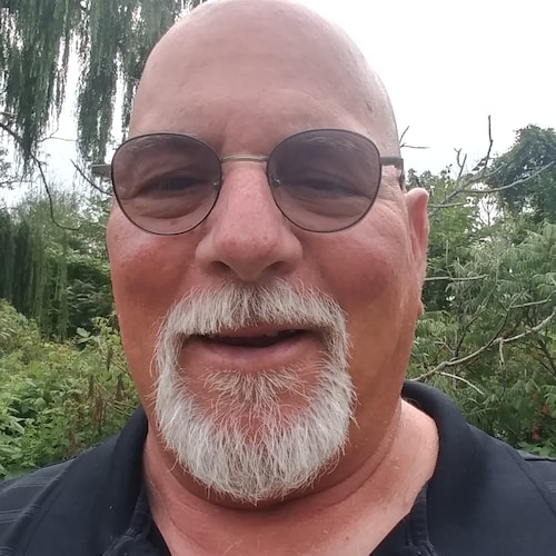 I am a patriotic veteran. Trump won the world knows it. Remove the criminal squatter in the White house NOW.