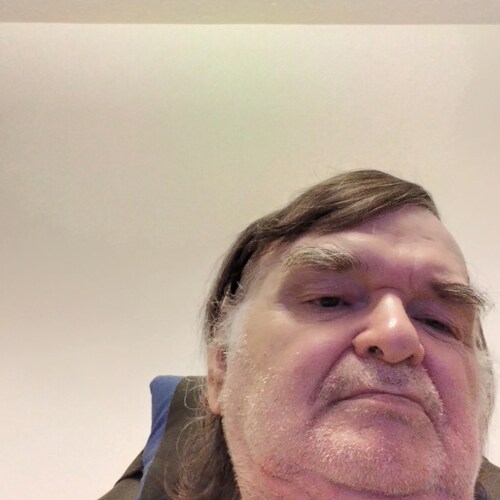 a conservative who believe in free speech