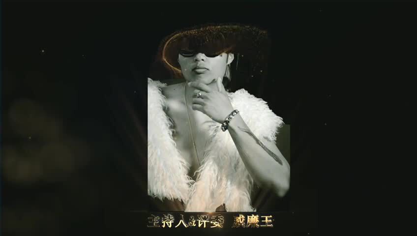 战友们千万不要错过美东时间今天晚上10:00《我是音雄》第二季第二期！
⚠️划重点⚠️
今晚有两位爆二代闪亮登场！！
绝对炸裂的明日之星！！