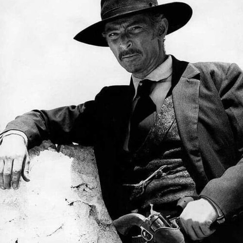 Retired Navy(MachinistMate)
M.E. degree from Mott College. Living the Salt Life in SW Florida🧜‍♂️🐬 Drummer, Metalhead�...