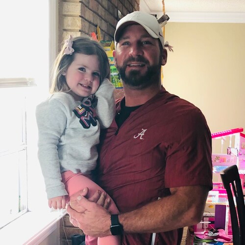 RTR🐘, Married, Conservative
