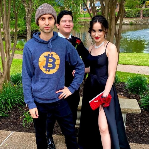 Father/Husband
Avid Reader📚📕
Life Coach/ Therapist 🧑‍⚕️🤷
Crypto/Forex Trader📉📈📊