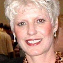 #MAGA #TRUMPWON #TRUMP #PATRIOT #SaveAmerica 
Married, Mom of 2, Grandma to 3, a die hard seamstress my job is www.origi...