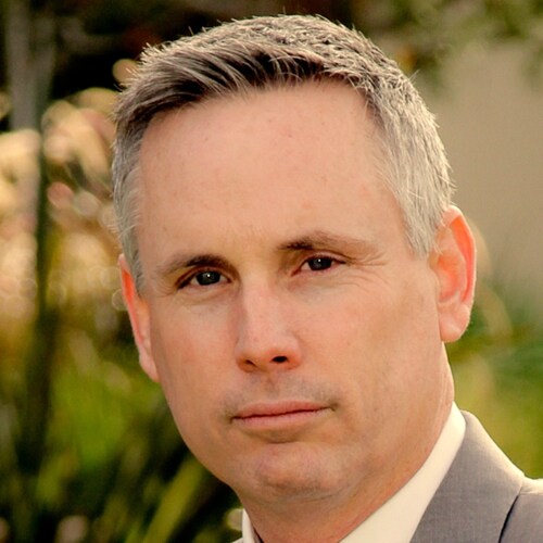 Hello! I'm Steve Osborne.  I have over 35 years of experience in helping people just like you meet their real estate goals.  I look forward to hearing from you!