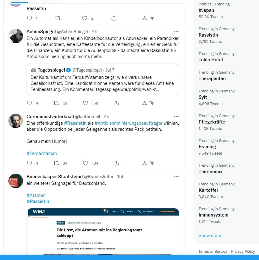 Ferda Ataman wird auf Twitter rundheraus als Rassistin bezeichnet:

#ferda #ataman #diskriminierung ...