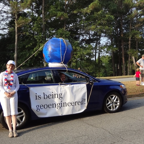 Mary is the winner of a 2010 national advocacy award, a 2013 Fulbright Scholarship in China, and 2022 & 2024 grants from Jane Goodall’s Roots & Shoots program