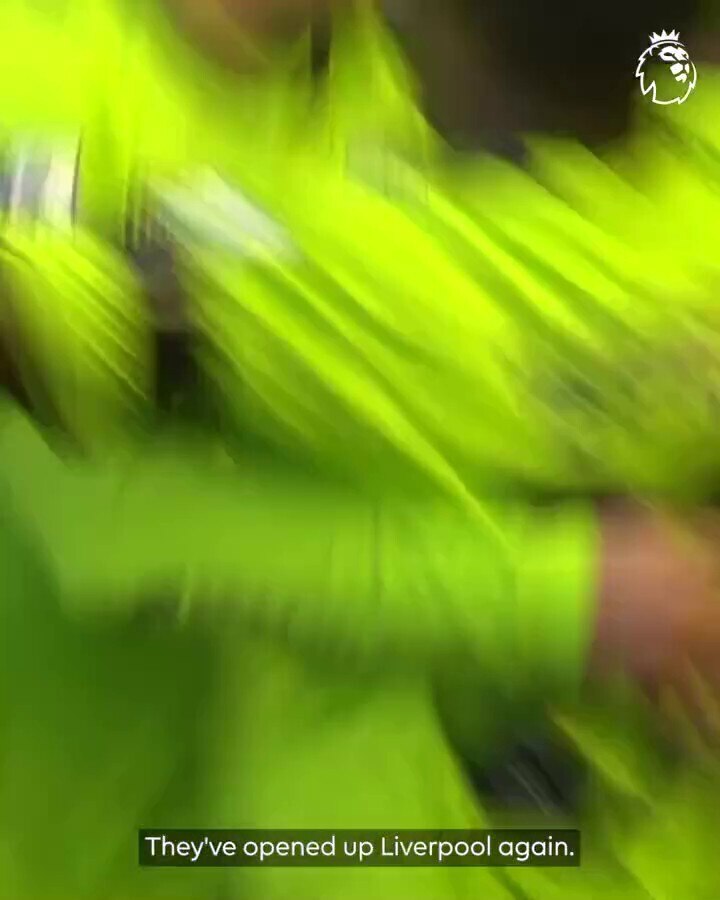 RT @premierleague: The very best #LIVAVL goals from down the years 👇

@LFC | @AVFCOfficial  