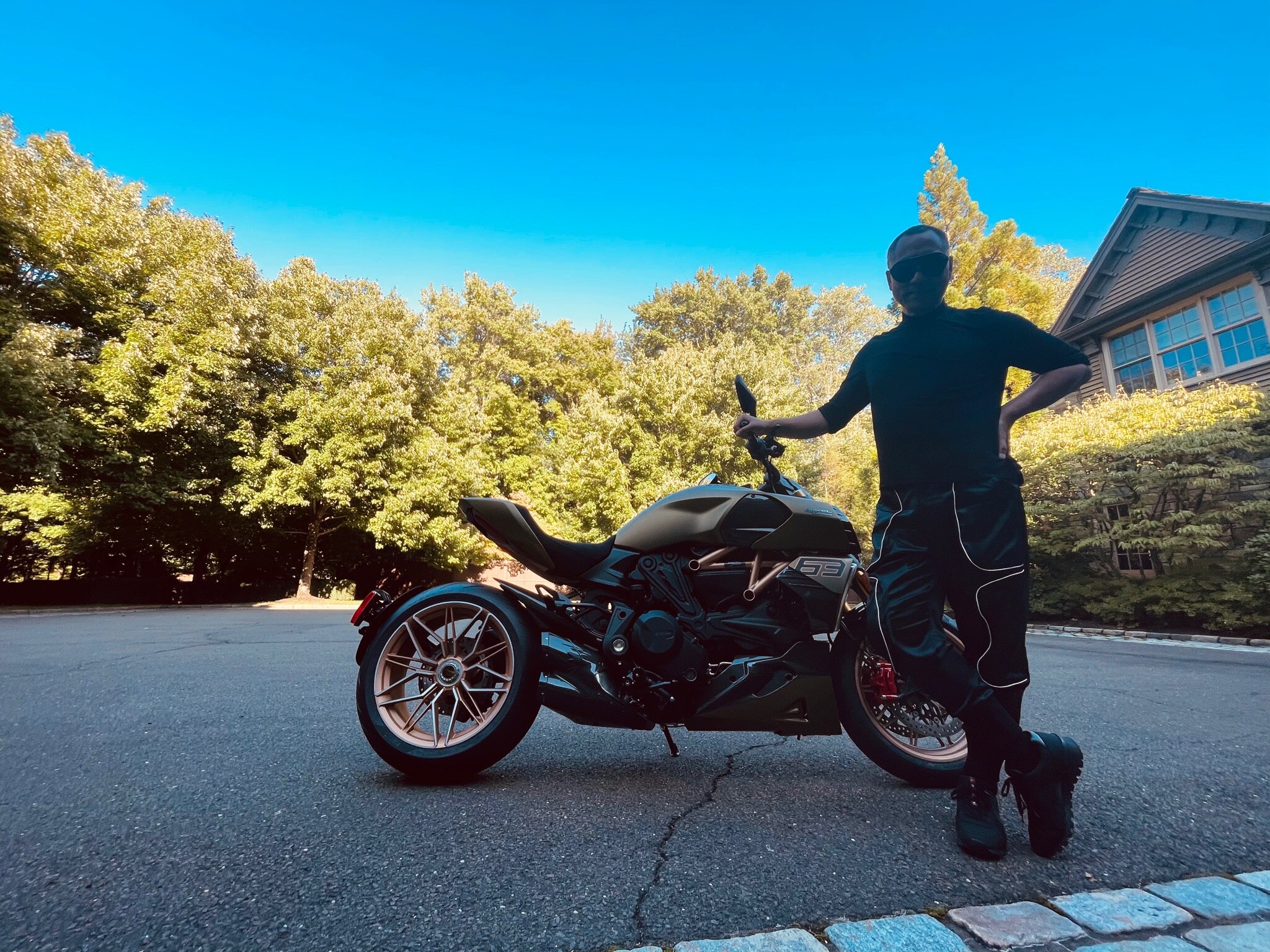 9.18日：科技创新的真实价值……不可能骗人的……这辆摩托车的市场价值，已经是当时的出场价格3.2倍的价格！