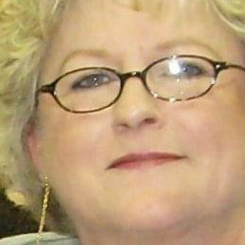 Proud Mom,Proud Grandmother,Proud Conservative and Proud American.And I love President Trump.