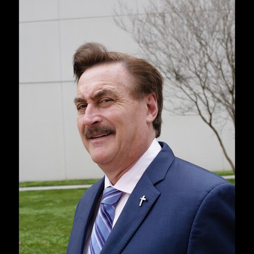 Not the real Mike Lindell 😂