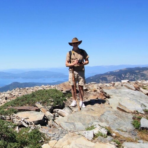 Conservative thinker, born skeptic, honest, generous and totally awake.