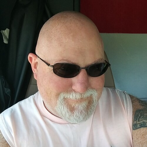 PROUD Navy Veteran. Trump supporter. generally disappointed in today's youth.