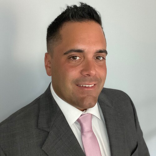 #Hockey Addict, #Science Nut, #Freemason, & lover of memes. That about sums it up!