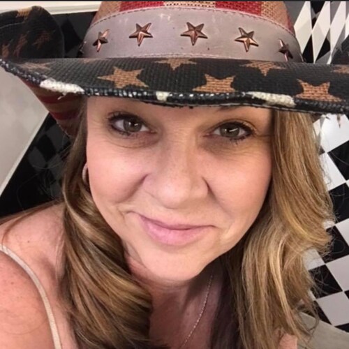 Follower of Christ. Empty Nest Single Mom. Writer/Editor/Author. Retired Air Force Patriot. Constitutional Conservative. 2A. 🇺🇸 🍊