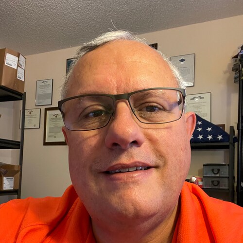 FL Native living in MN. Retired First Sgt, USAFR