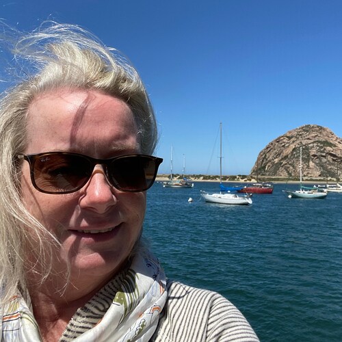 100% unfiltered🍊🍊 🇺🇸 Proud Navy Aunt ⚓️ ✝️  “Sorry Neiman Marxist I’m not buying what your selling “ “Finding Someth...