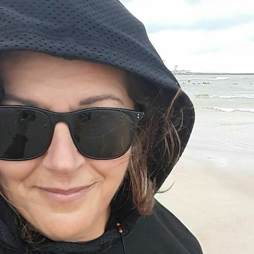 Love God✝️💜Love People.