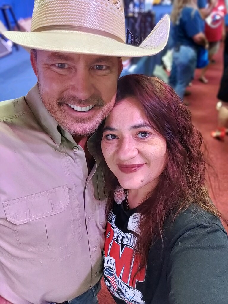 @watchchad Well God bless Texas!! Ladies and Gentlemen, the future governor of Texas; Chad Prather!!! We're gonna pray you in Sir!!!