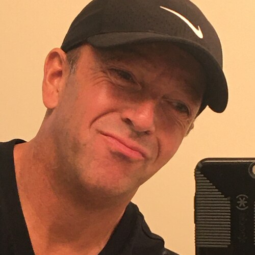 Teacher. Sports fanatic. Go ‘Gate.