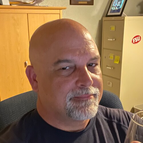 Dad, CDR ret, business owner, realist, conservative and believer in the dream that is USA
