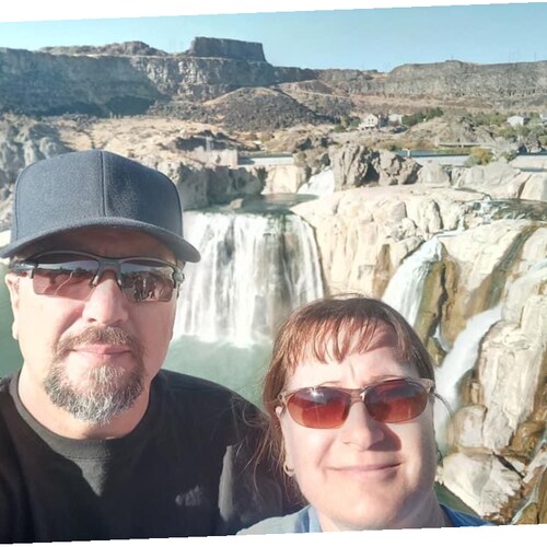 Conservative, Christian, Wife & Mother.