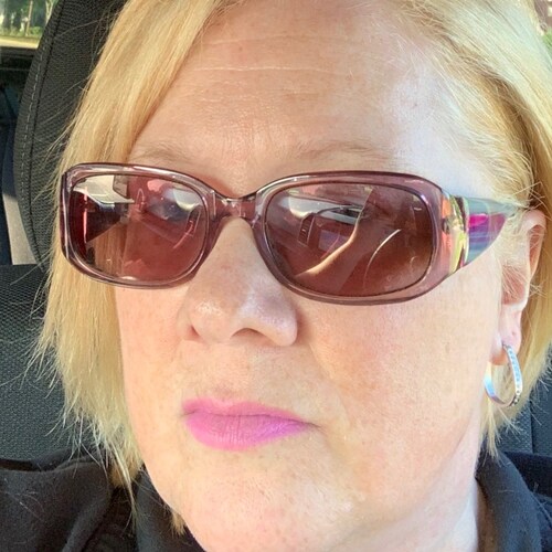 Christian, Wife, Mom, Loves America, Supports the Police, Wants justice for ALL!