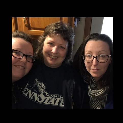 Mom, Mommy, Mimi, Shari 🇺🇸❤🇺🇸 GAB @MickeyFan1961 - PARLER @Sharic - TRUTH SOCIAL @SimplyShari.  ELECTION FRAUD = TRE...