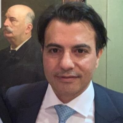 Deus, Família, Pátria! 
Perfil do empresário e investidor Otávio Fakhoury. Conservador, antiglobalista, anticomunista. Presidente do @ptb14 no Estado de SP.